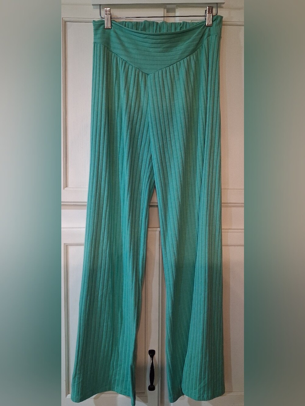 The Zigzag Stripe Seafoam Green Ribbed Wide Leg Lounge Pants M